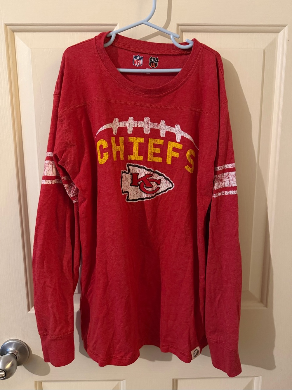 NFL Kansas City Chiefs Vintage-Style Red Long Sleeve Tee